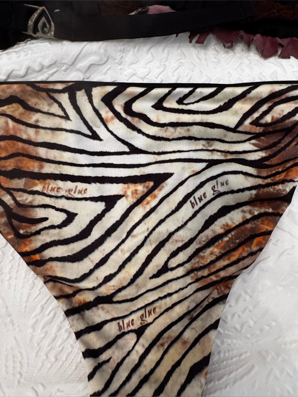 Blue Glue Leopard & Zebra Print With Leather & Chain Detail Size M - Picture 7 of 14
